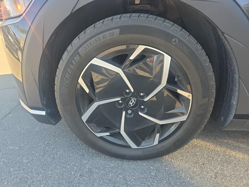 Thumbnail: 2024 Hyundai Ioniq 5 - 4