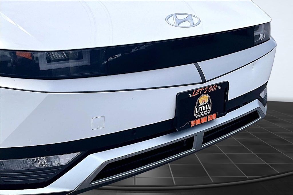 Thumbnail: 2023 Hyundai Ioniq 5 - 33