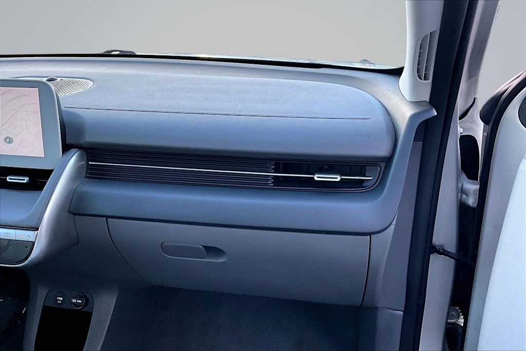Thumbnail: 2023 Hyundai Ioniq 5 - 24
