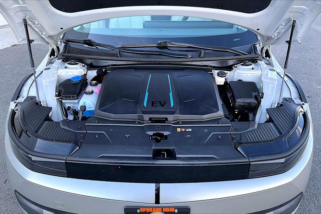 Thumbnail: 2023 Hyundai Ioniq 5 - 9