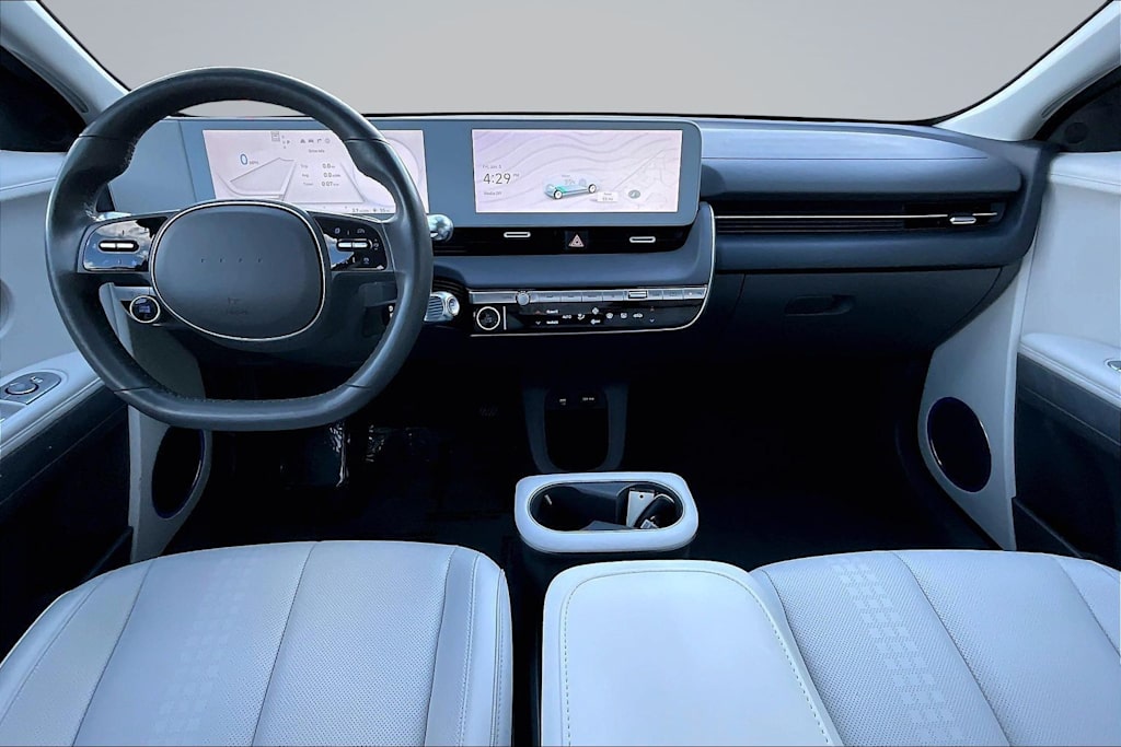 Thumbnail: 2023 Hyundai Ioniq 5 - 10
