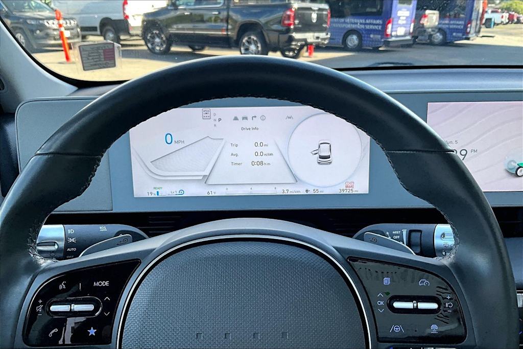 Thumbnail: 2023 Hyundai Ioniq 5 - 21