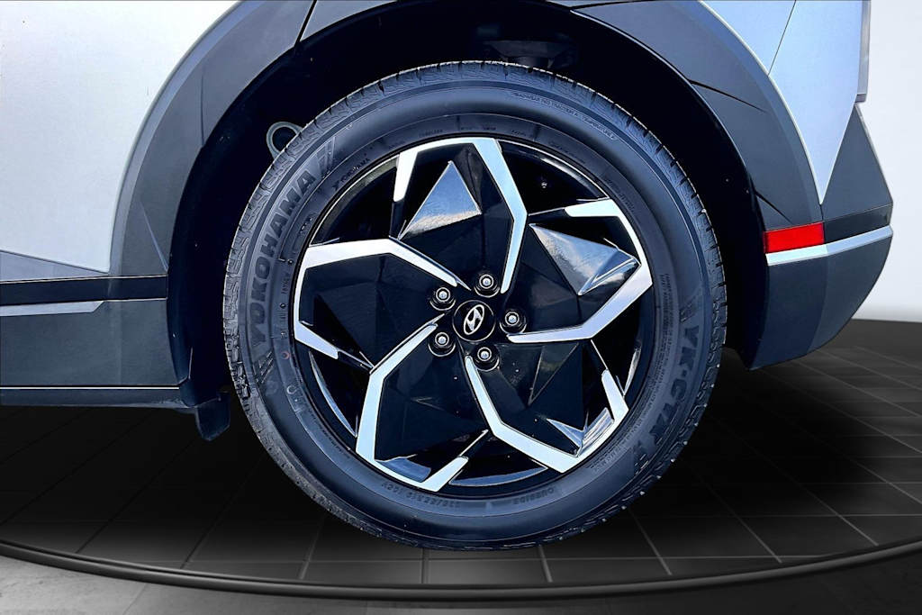 Thumbnail: 2023 Hyundai Ioniq 5 - 35