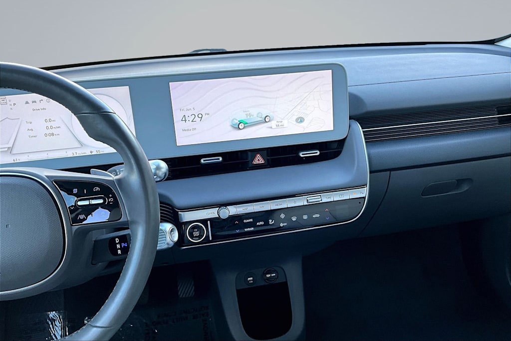 Thumbnail: 2023 Hyundai Ioniq 5 - 16
