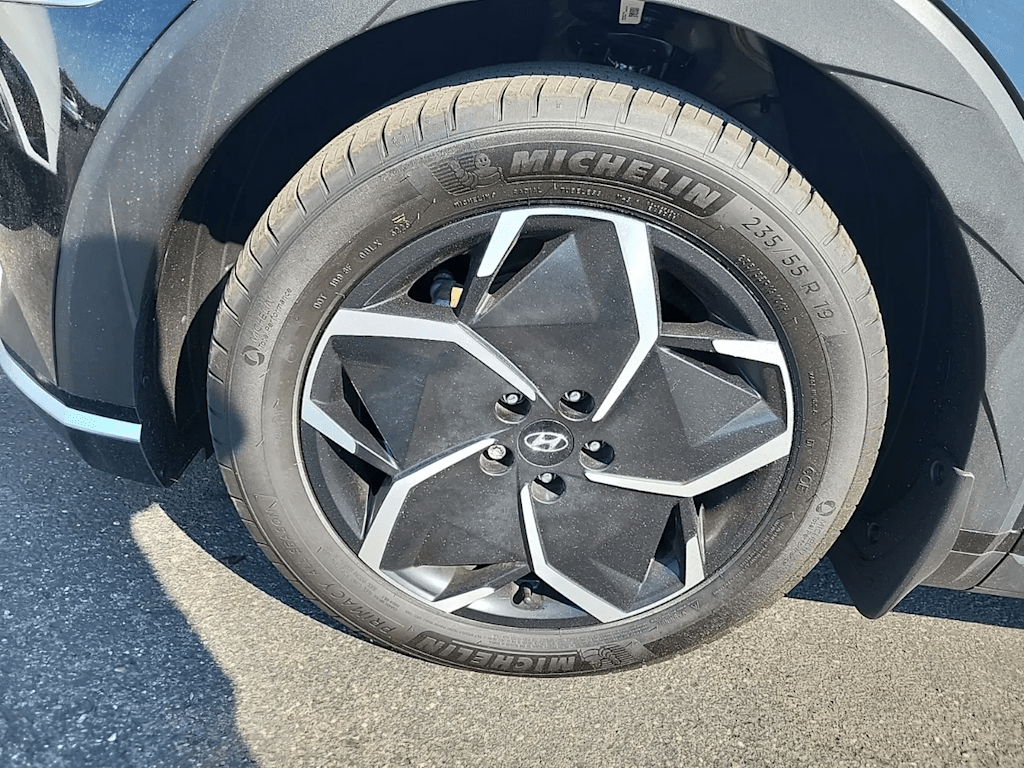 Thumbnail: 2024 Hyundai Ioniq 5 - 4