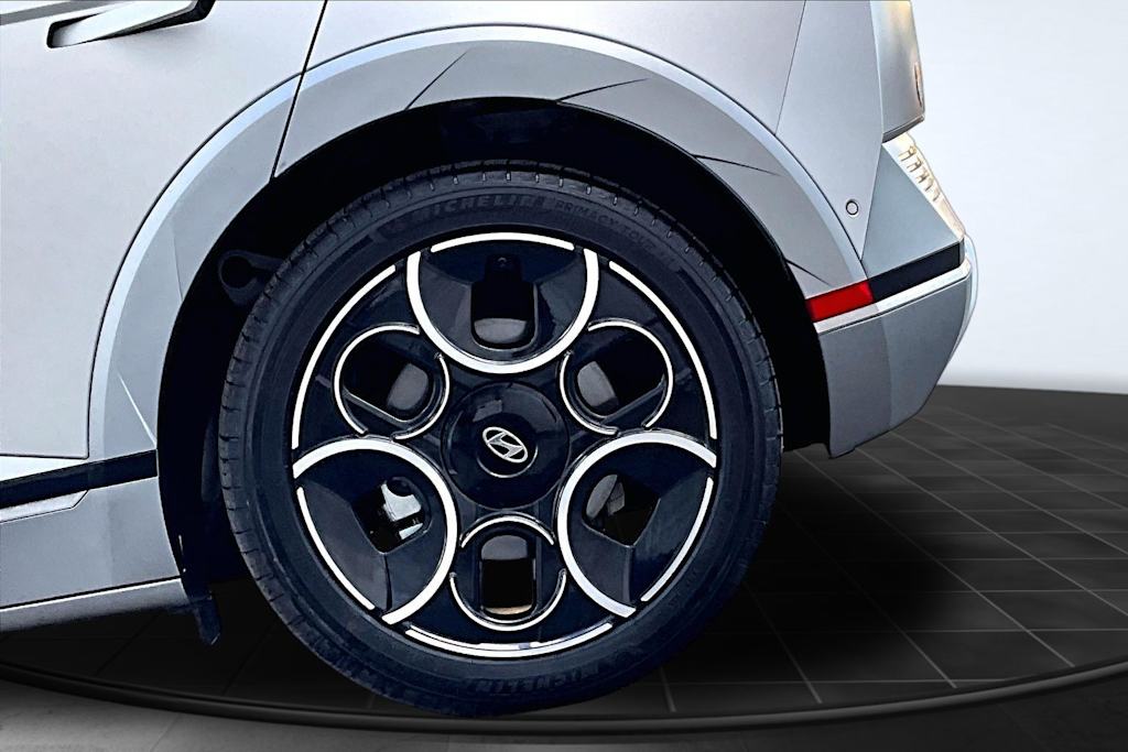 Thumbnail: 2024 Hyundai Ioniq 5 - 36