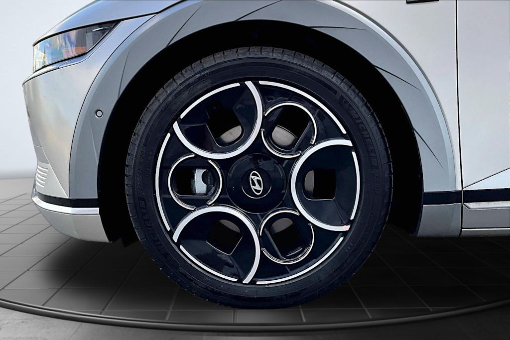 Thumbnail: 2024 Hyundai Ioniq 5 - 8