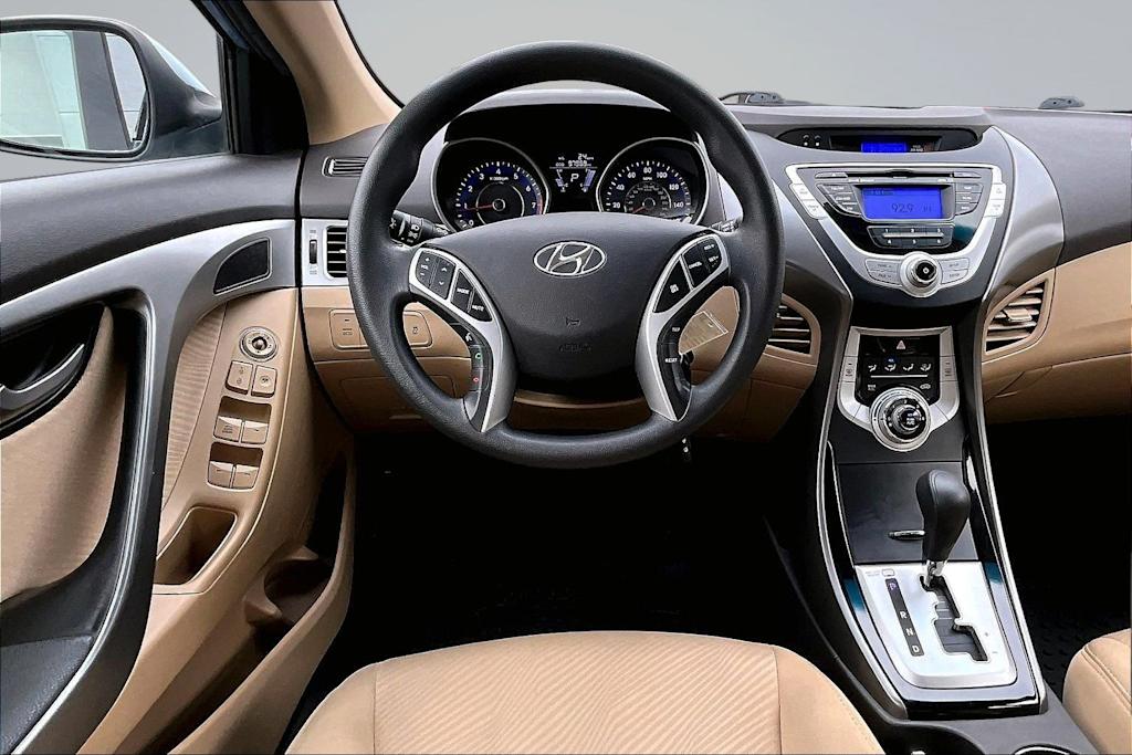 Thumbnail: 2012 Hyundai Elantra - 14