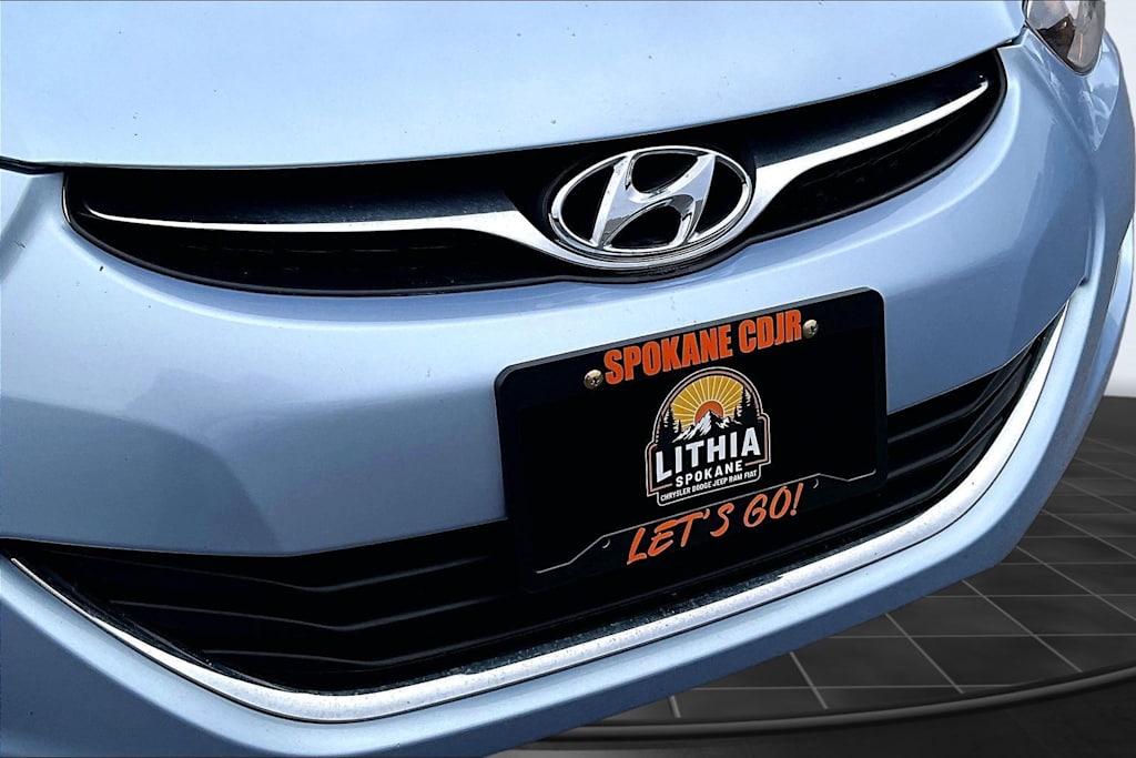 Thumbnail: 2012 Hyundai Elantra - 33