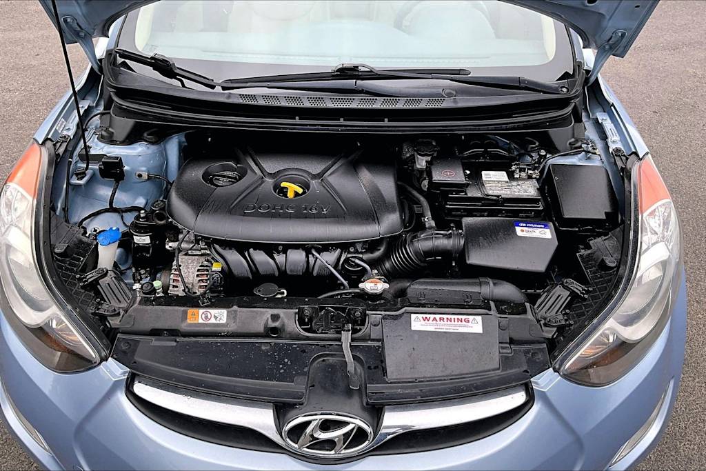 Thumbnail: 2012 Hyundai Elantra - 9