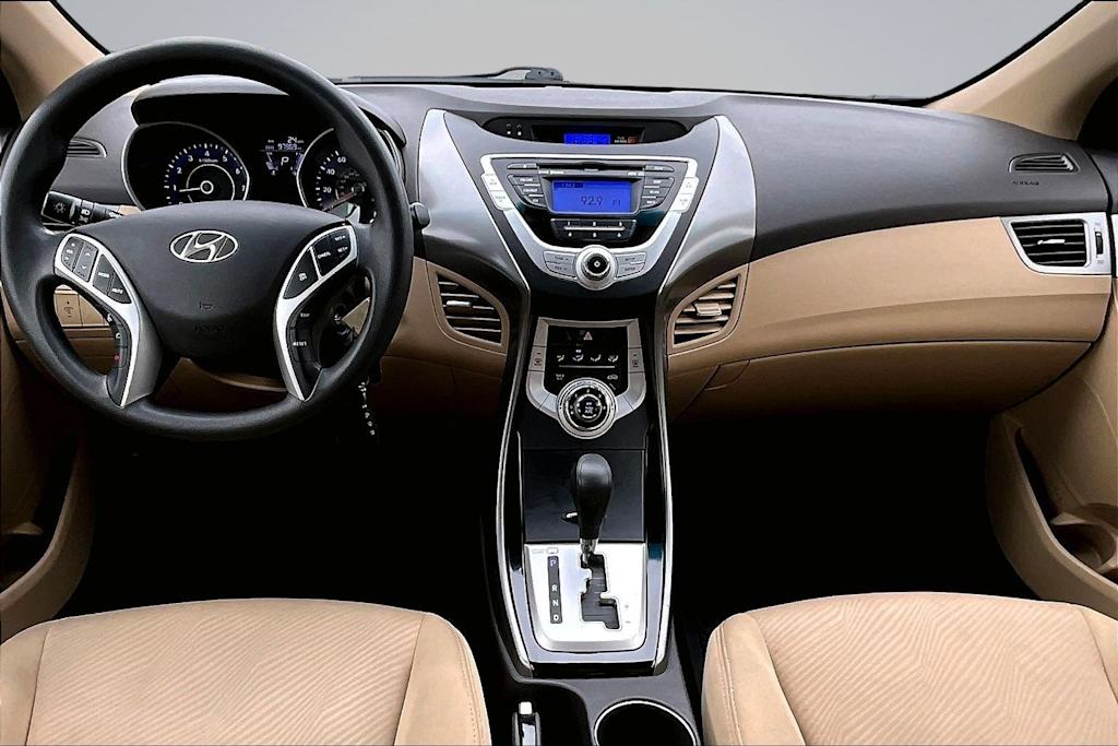 Thumbnail: 2012 Hyundai Elantra - 10