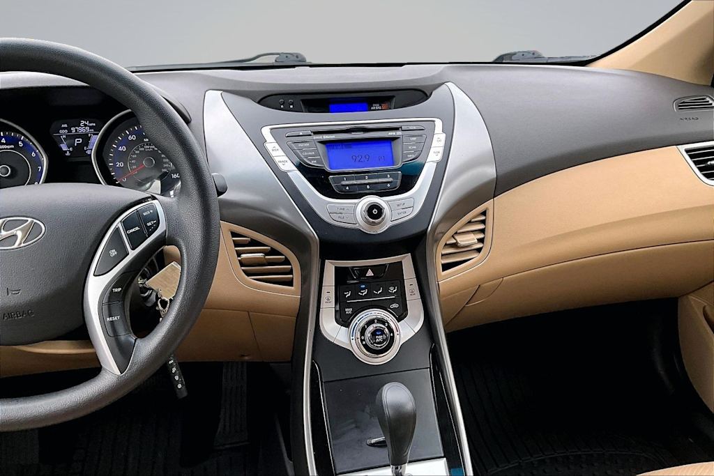 Thumbnail: 2012 Hyundai Elantra - 15