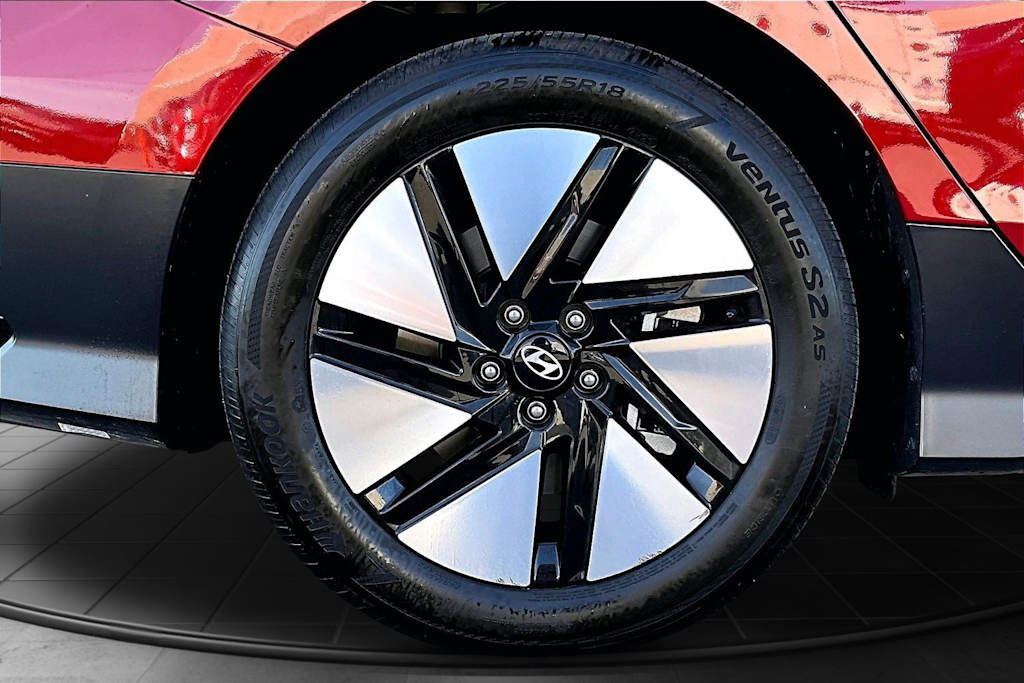 Thumbnail: 2024 Hyundai Ioniq 6 - 35