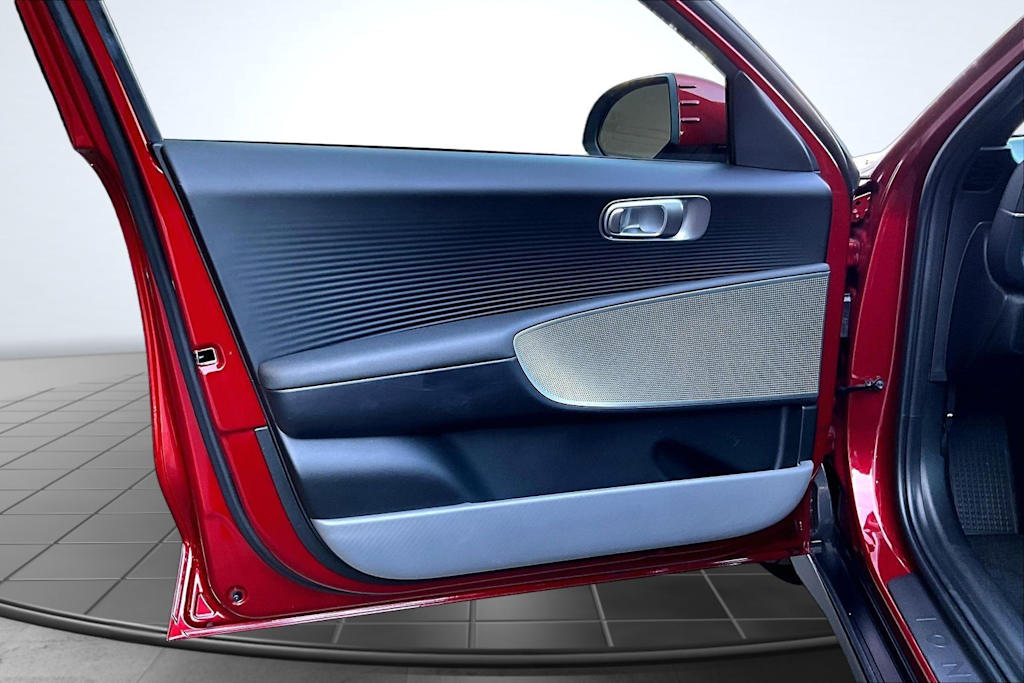 Thumbnail: 2024 Hyundai Ioniq 6 - 28