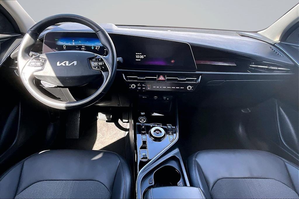 Thumbnail: 2023 Kia Niro - 10
