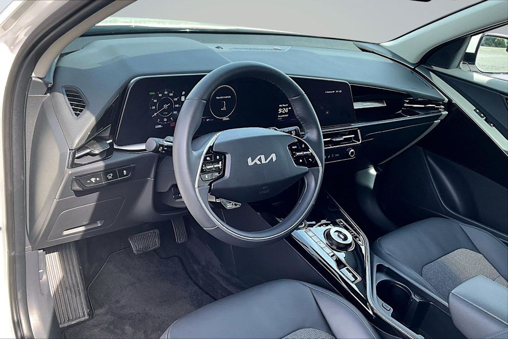 Thumbnail: 2024 Kia Niro - 2