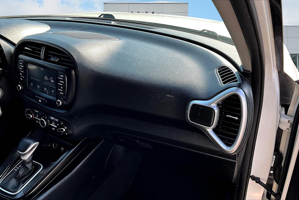 Thumbnail: 2021 Kia Soul - 24