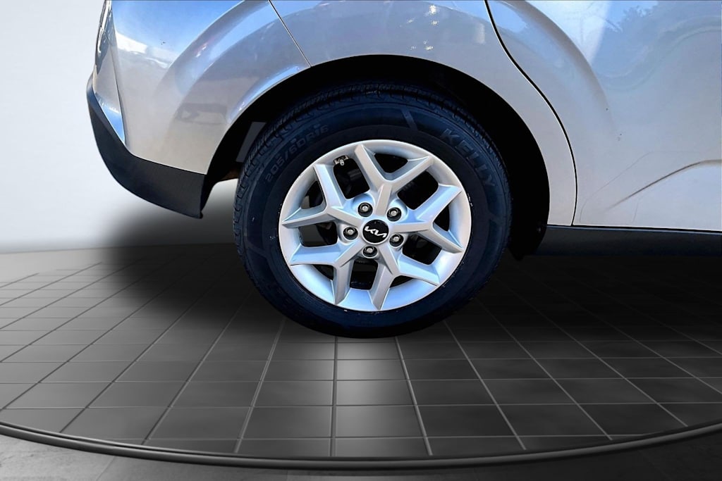 Thumbnail: 2023 Kia Soul - 35