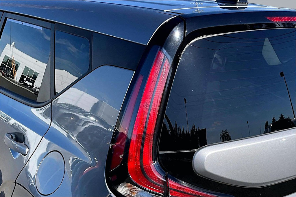 Thumbnail: 2023 Kia Soul - 33