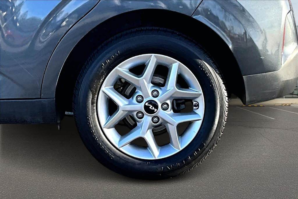 Thumbnail: 2023 Kia Soul - 36