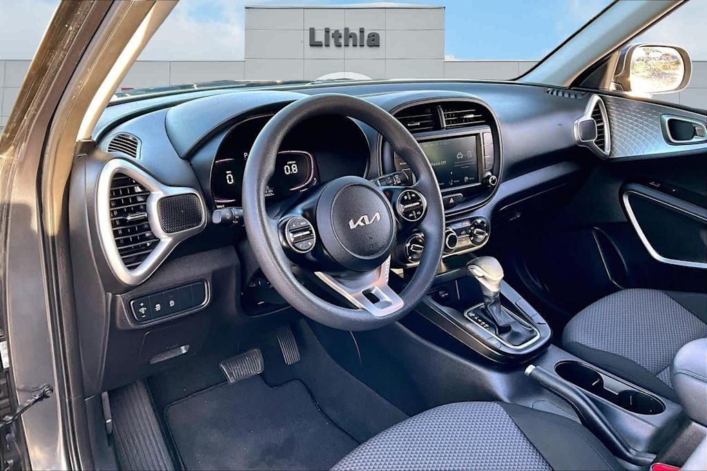 Thumbnail: 2023 Kia Soul - 2