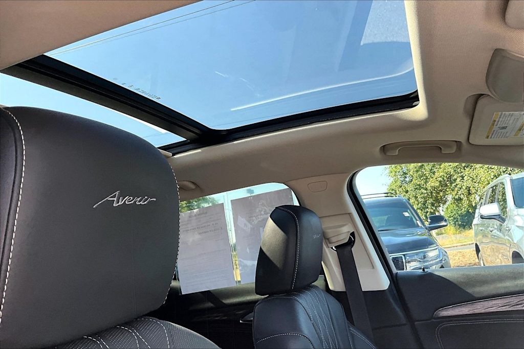Thumbnail: 2023 Buick Envision - 30