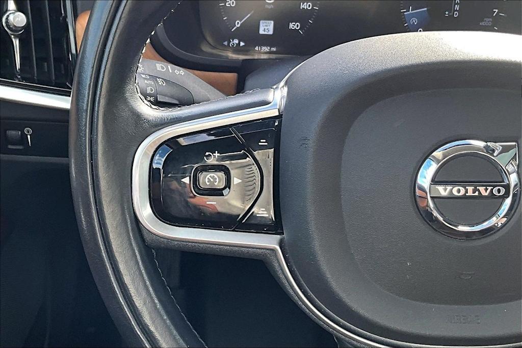 Thumbnail: 2018 Volvo S90 - 25