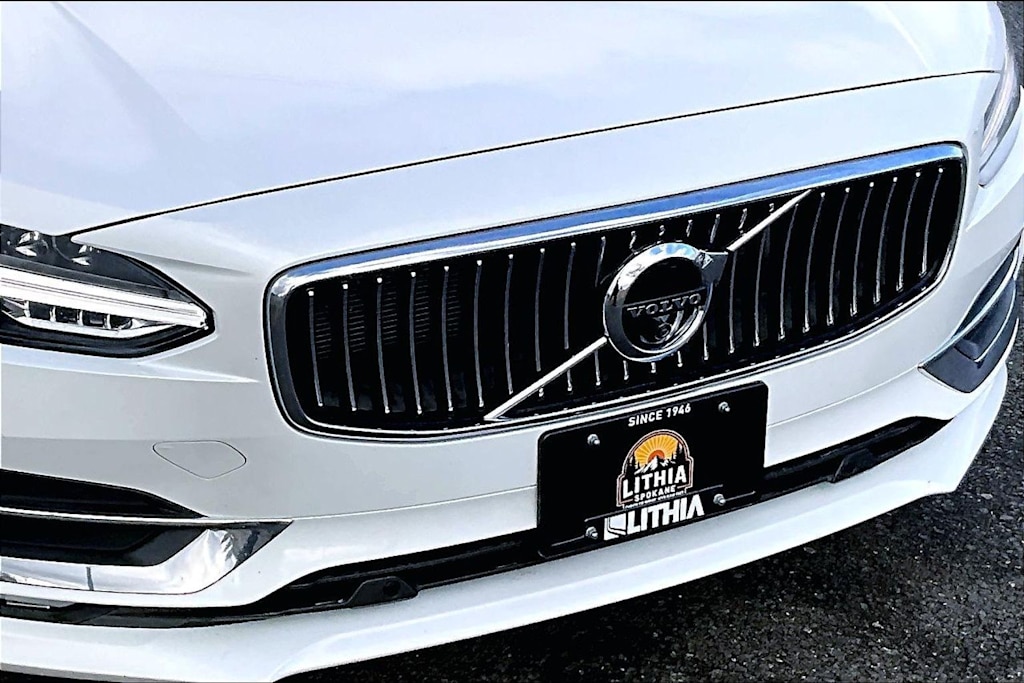 Thumbnail: 2018 Volvo S90 - 33