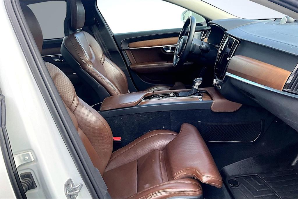 Thumbnail: 2018 Volvo S90 - 12