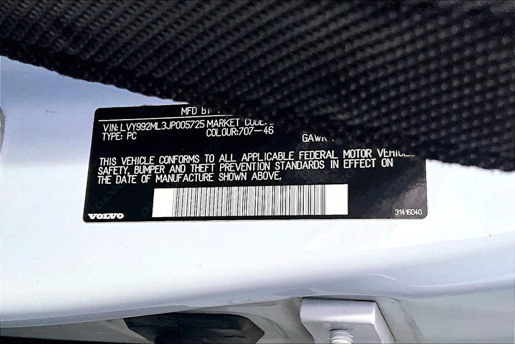 Thumbnail: 2018 Volvo S90 - 18