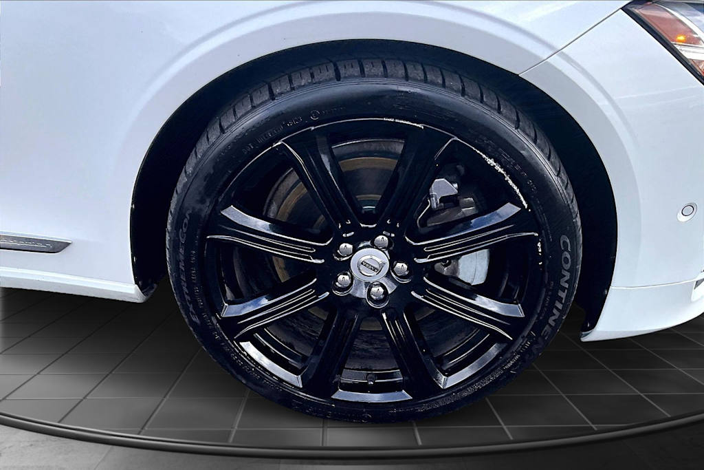 Thumbnail: 2018 Volvo S90 - 34