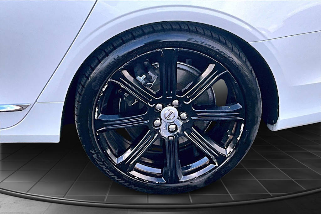 Thumbnail: 2018 Volvo S90 - 36