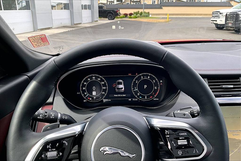 Thumbnail: 2024 Jaguar E-Pace - 15