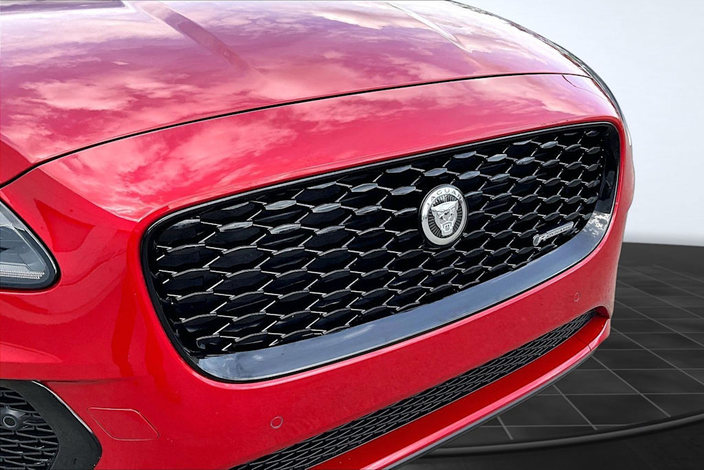 Thumbnail: 2024 Jaguar E-Pace - 33