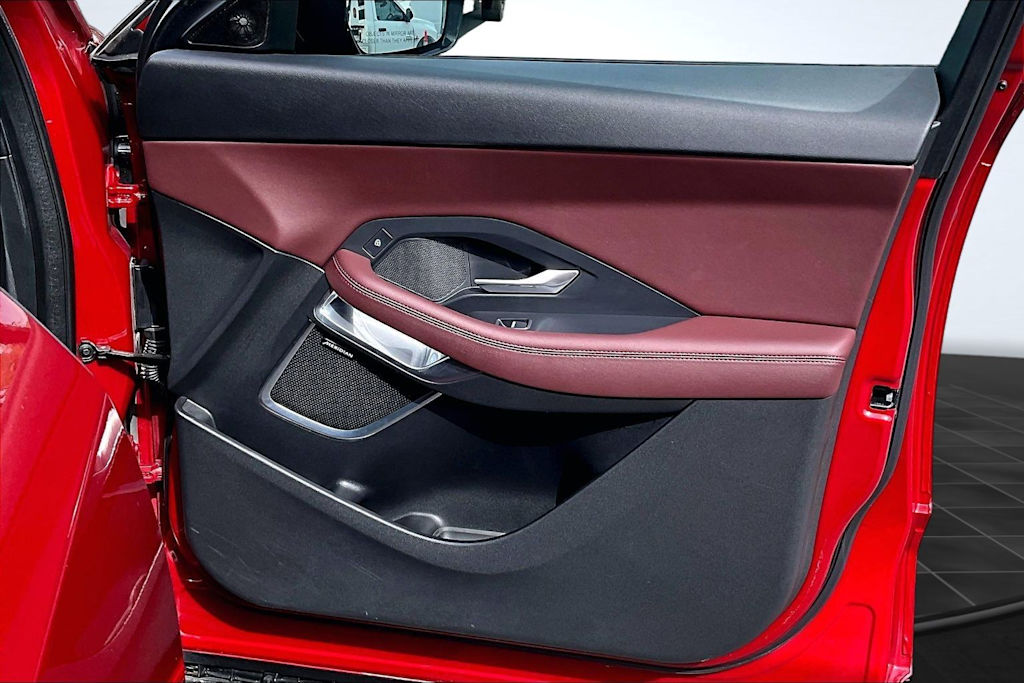 Thumbnail: 2024 Jaguar E-Pace - 29
