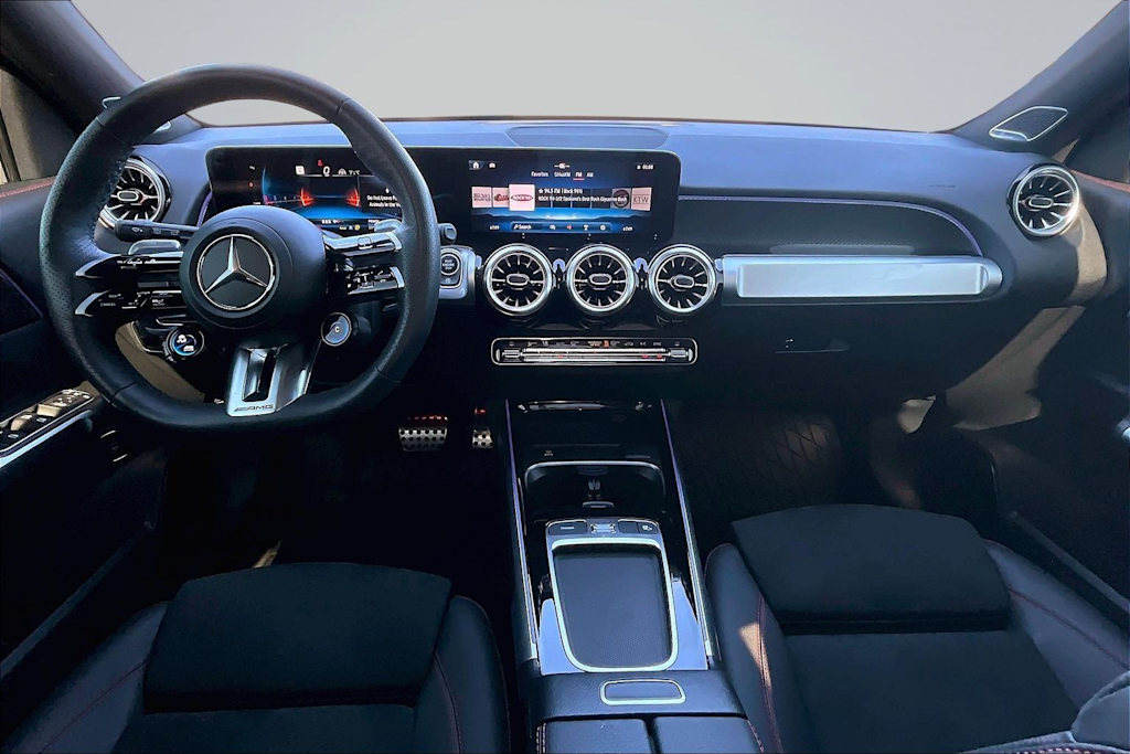 Thumbnail: 2024 Mercedes-Benz GLB - 9
