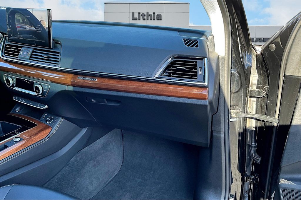 Thumbnail: 2023 Audi Q5 - 24