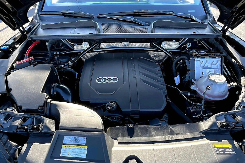 Thumbnail: 2023 Audi Q5 - 9