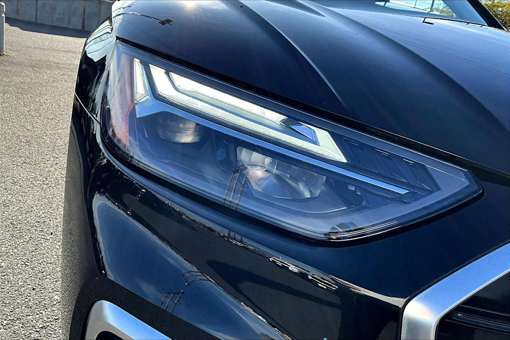 Thumbnail: 2023 Audi Q5 - 31