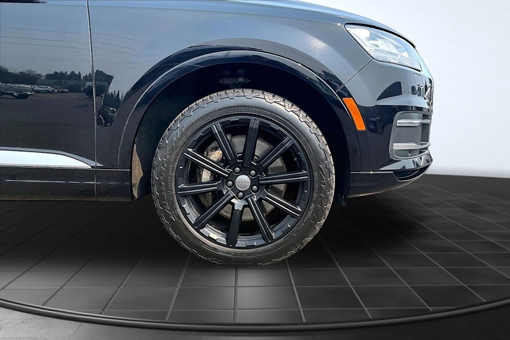 Thumbnail: 2017 Audi Q7 - 34