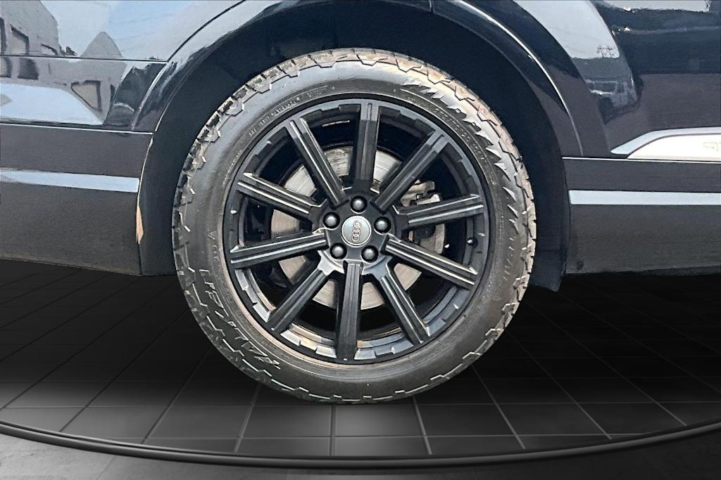 Thumbnail: 2017 Audi Q7 - 36