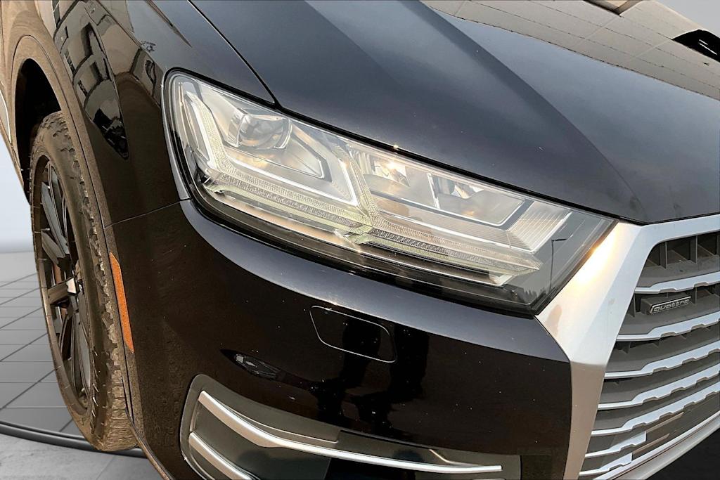 Thumbnail: 2017 Audi Q7 - 31