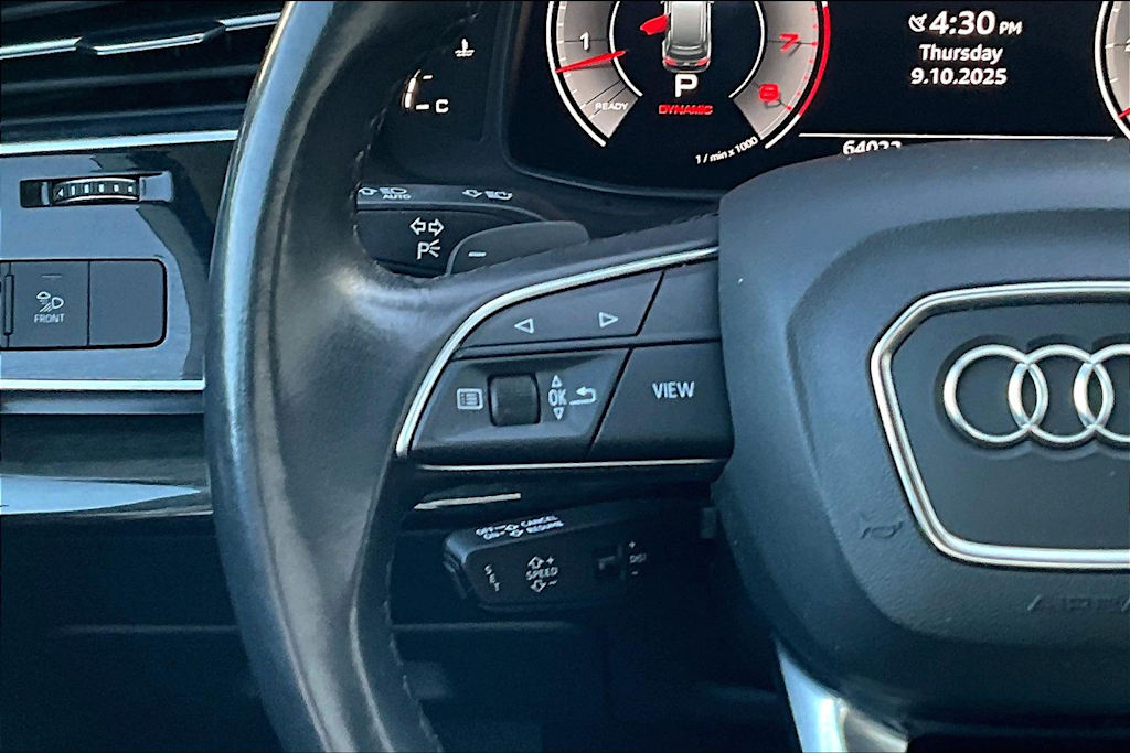 Thumbnail: 2022 Audi Q7 - 25