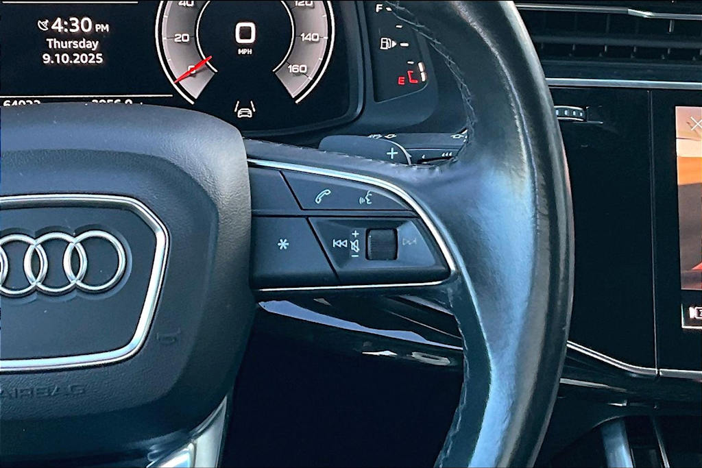 Thumbnail: 2022 Audi Q7 - 26