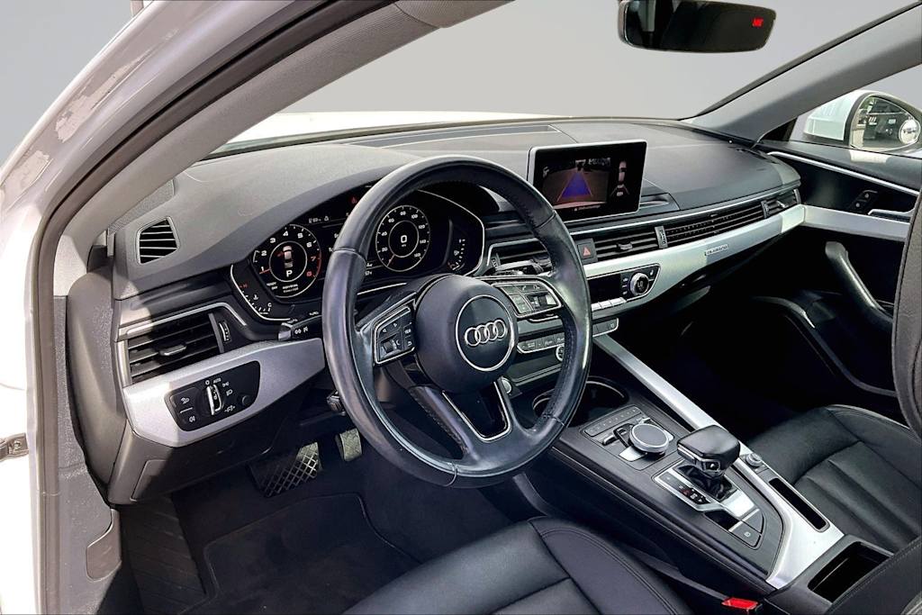 Thumbnail: 2017 Audi A4 - 2