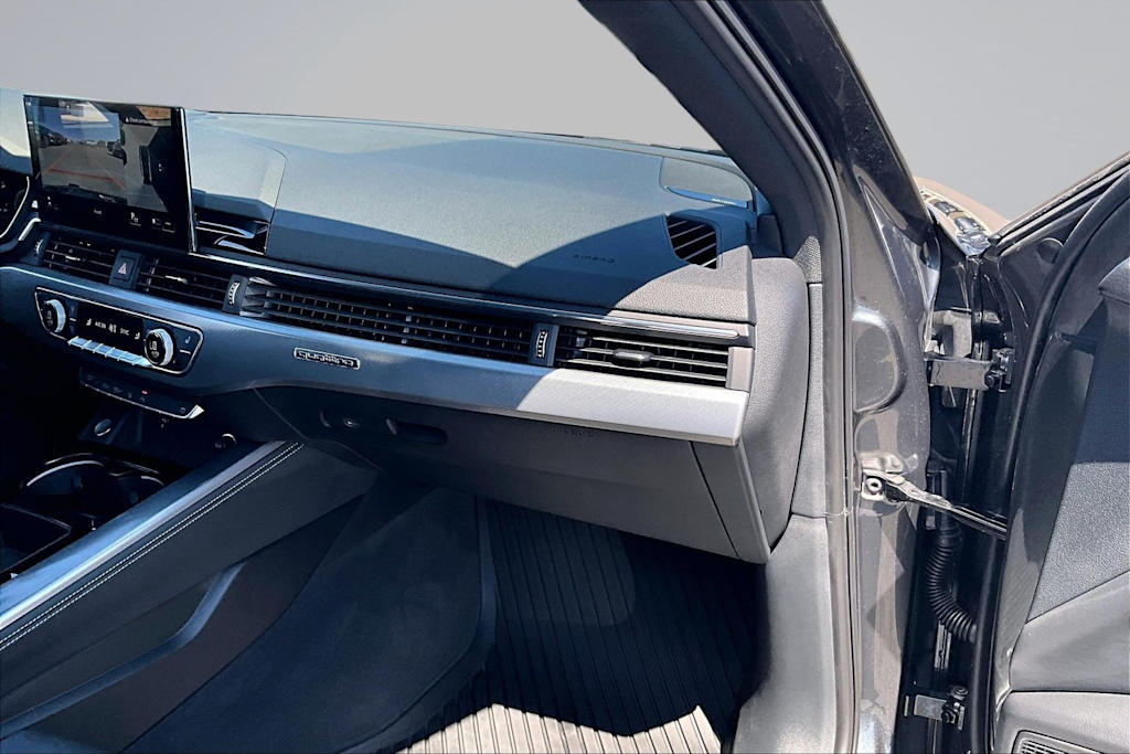 Thumbnail: 2023 Audi A4 - 24