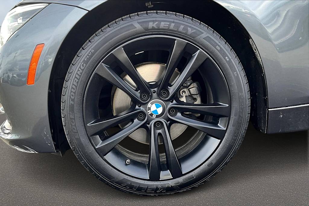 2017 BMW 3 Series 330xi 7