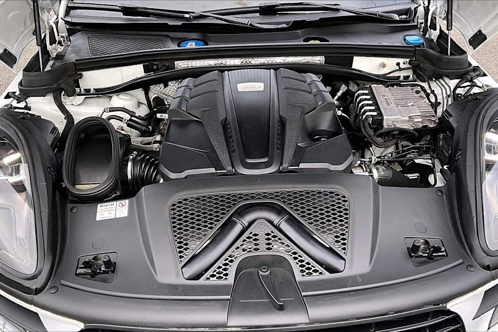 Thumbnail: 2020 Porsche Macan - 9