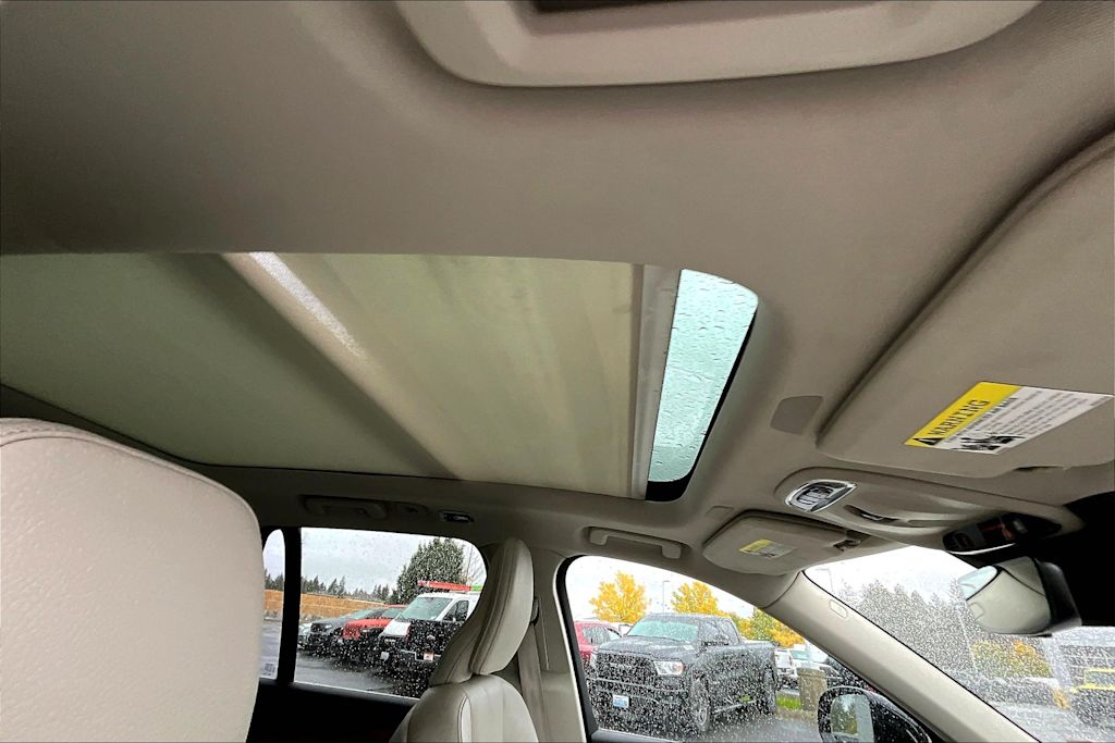 Thumbnail: 2022 Volvo XC90 - 30