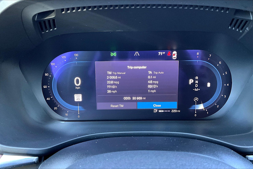 2023 Volvo XC60 B5 Plus 15